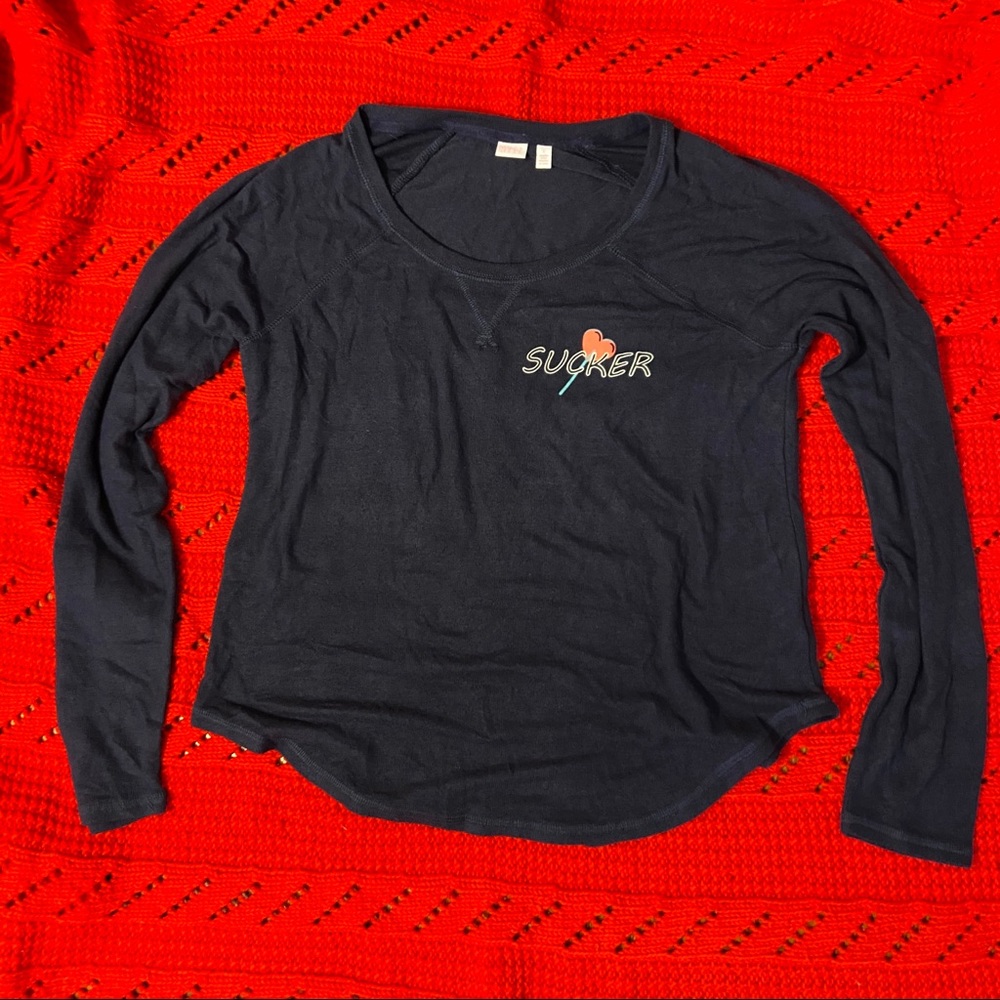 “Sucker” make & model soft navy blue long sleeve